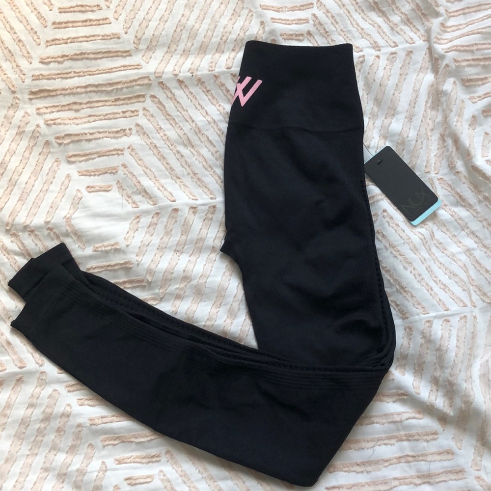 NUX awakened legging black - small